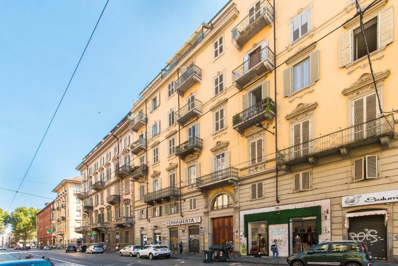 Porta Nuova & Parco Del Valentino Roomy Flat تورينو المظهر الخارجي الصورة