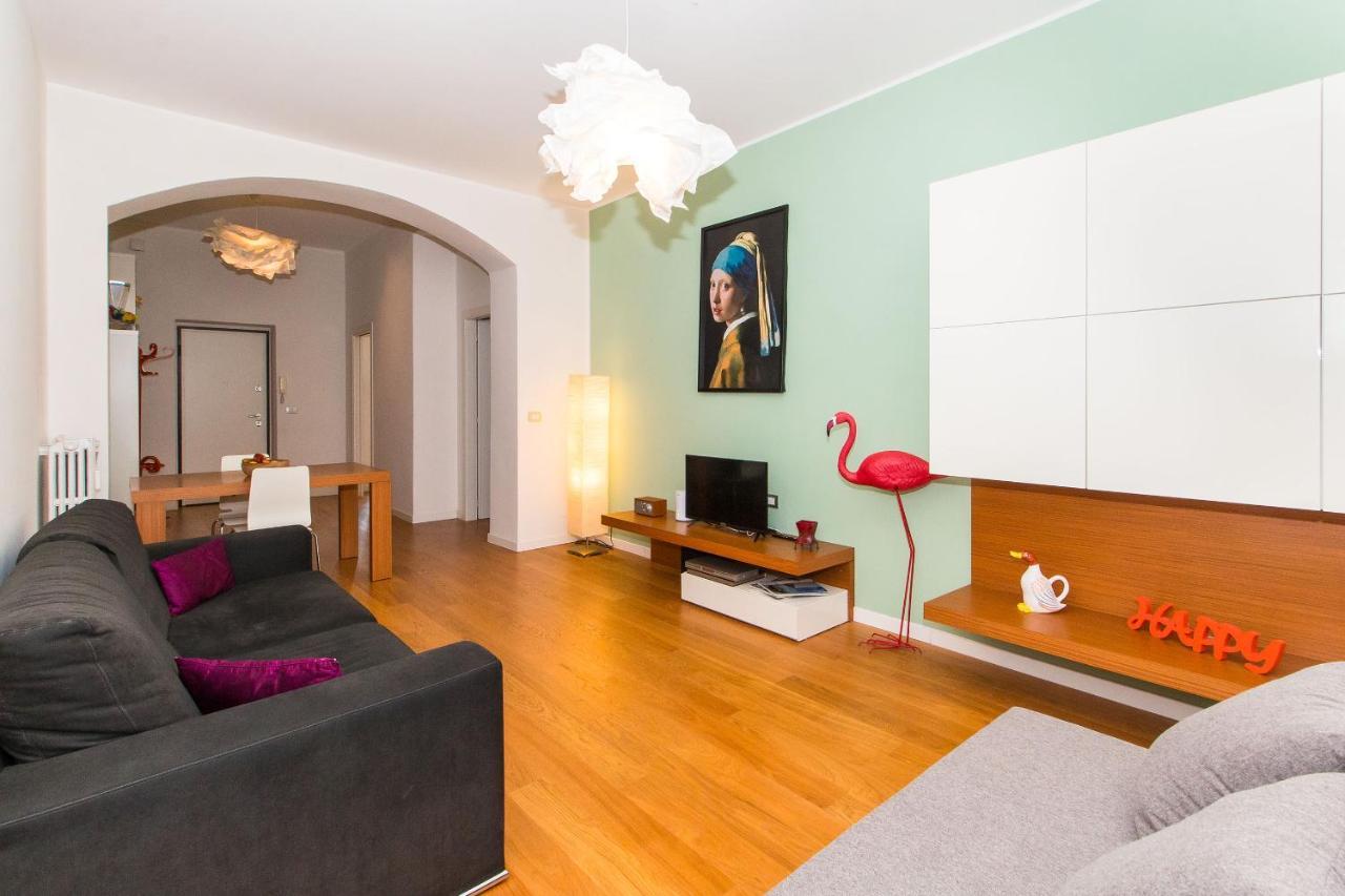 Porta Nuova & Parco Del Valentino Roomy Flat تورينو المظهر الخارجي الصورة